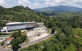 Laska Hotel & Resort Ciater